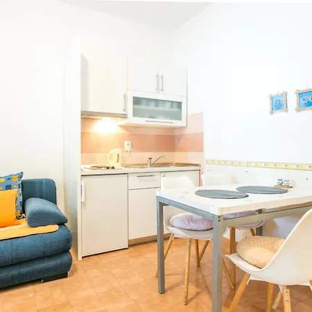 公寓 By The Sea Podgora, Makarska - 6846