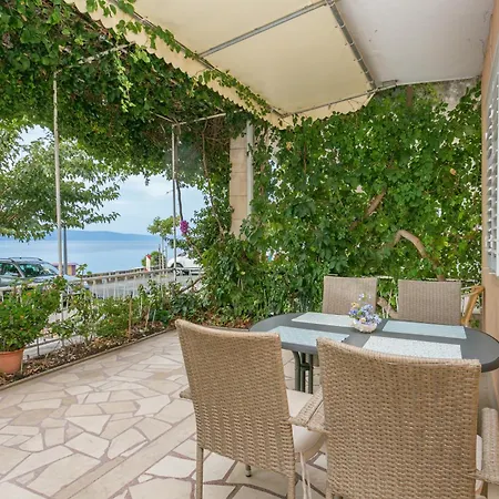 By The Sea Podgora, Makarska - 6846 Appartement *